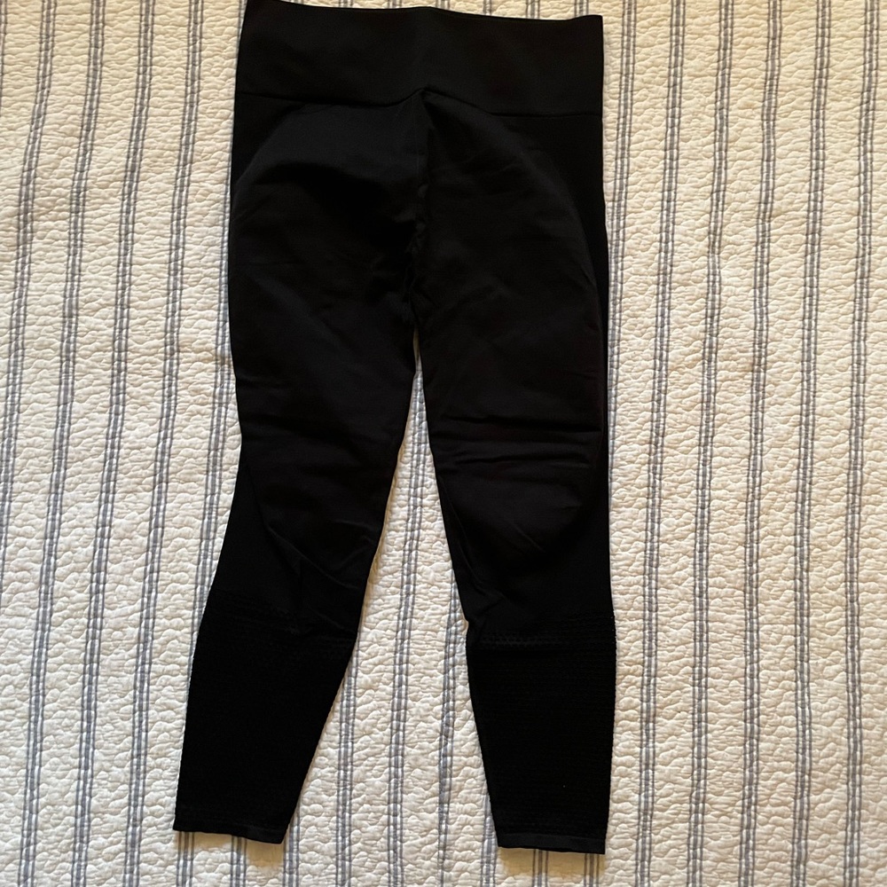 Fabletics leggings